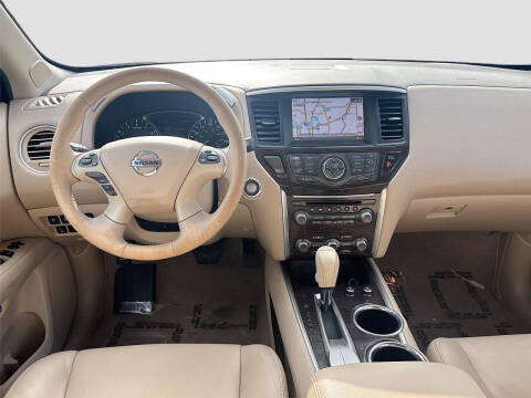 2015 Nissan Pathfinder Platinum