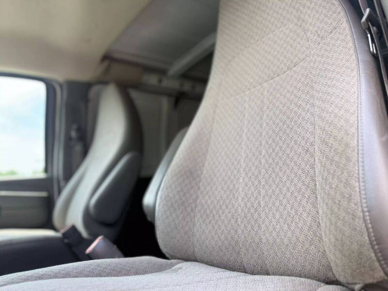 2014 Chevrolet Express 2500