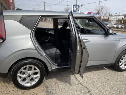 2023 Kia Soul LX