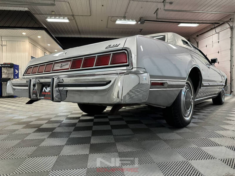 1975 Ford Thunderbird