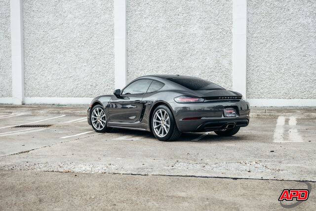 2019 Porsche 718 Cayman