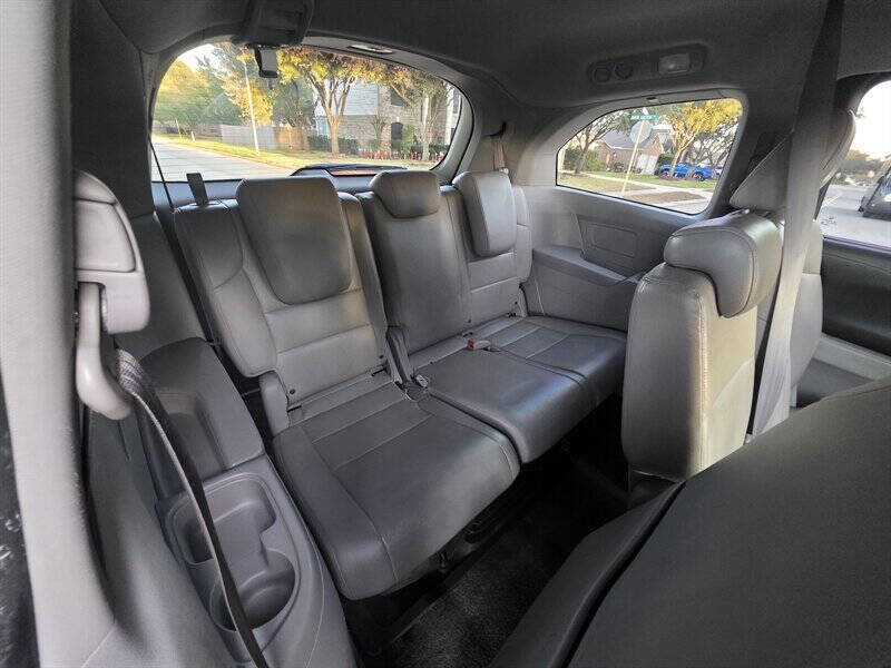 2011 Honda Odyssey EX-L w/DVD