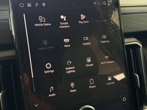 2024 GMC Acadia AT4