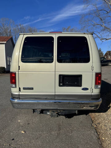 2006 Ford E-Series E-150 XL