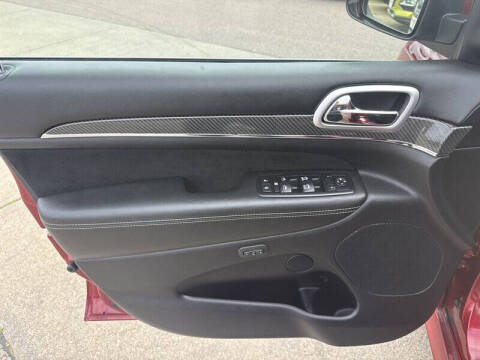 2012 Jeep Grand Cherokee SRT8