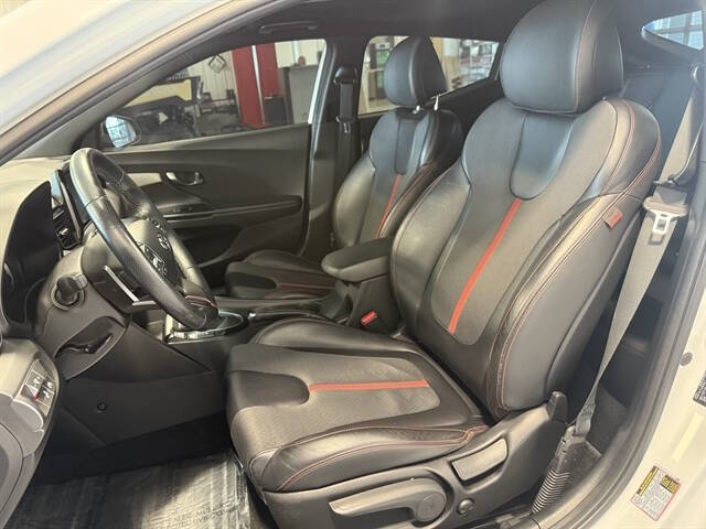 2021 Hyundai Veloster