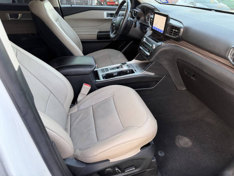 2020 Ford Explorer Limited