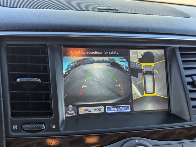 2017 Nissan Armada SL