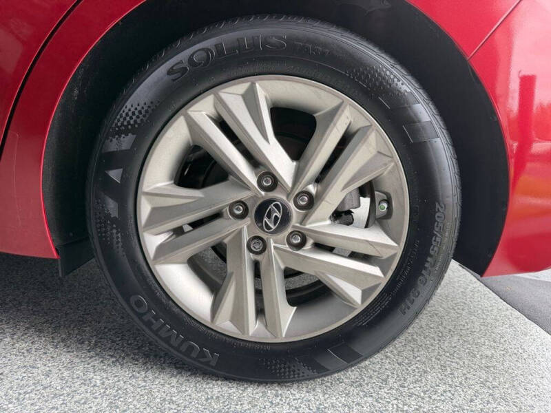2019 Hyundai Elantra