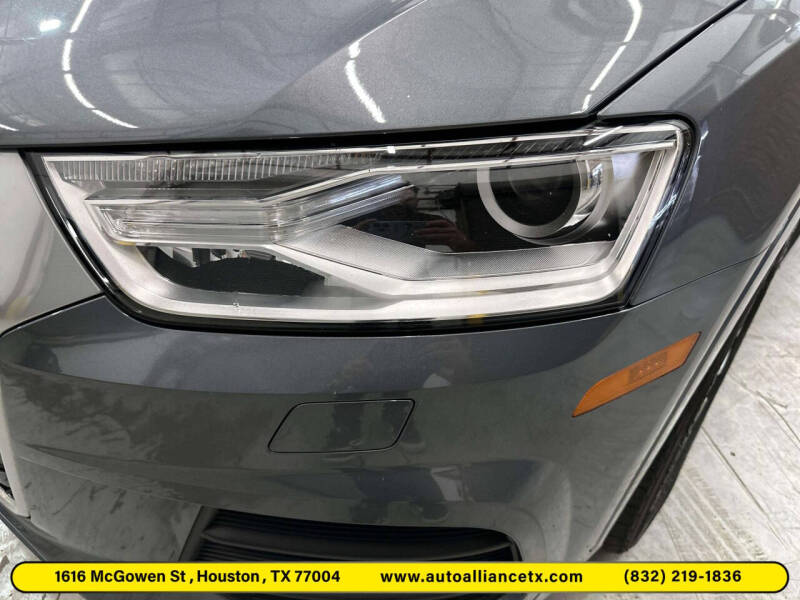 2017 Audi Q3 2.0T Premium Plus