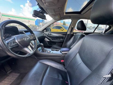 2021 Infiniti Q50 Luxe