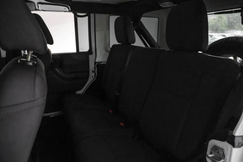 2017 Jeep Wrangler Unlimited Smoky Mountain