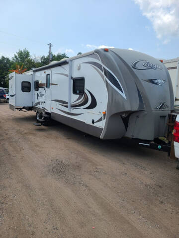 2013 Keystone Cougar 32SAB LITE for sale at D & T AUTO INC in Columbus MN