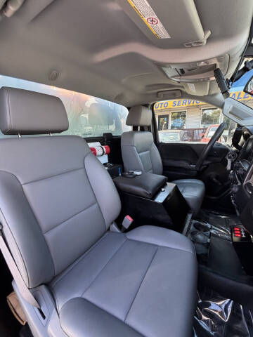 2015 Chevrolet Silverado 3500HD CC Work Truck