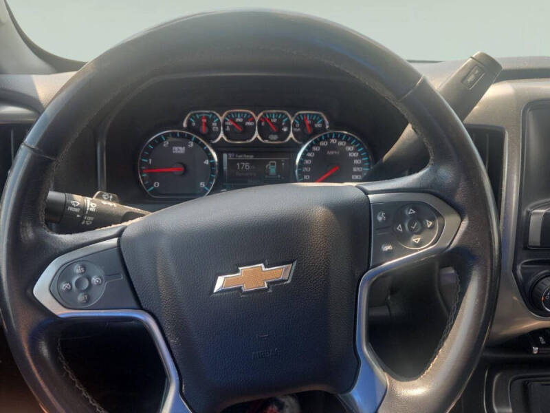 2022 Chevrolet Silverado MD