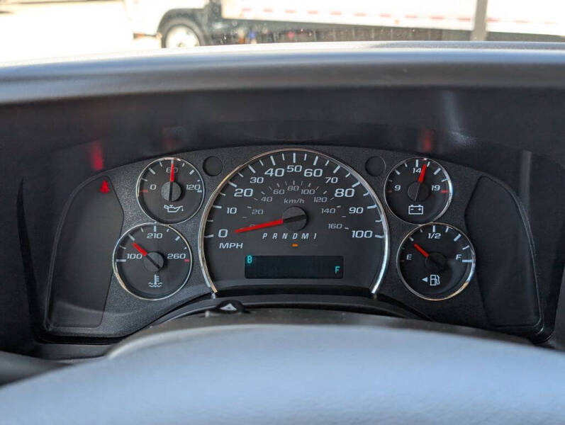 2026 Chevrolet Express 2500