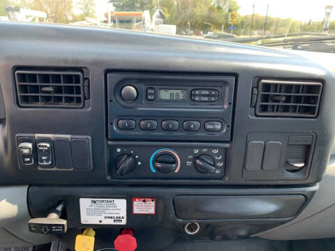 2004 Ford F-650 Super Duty