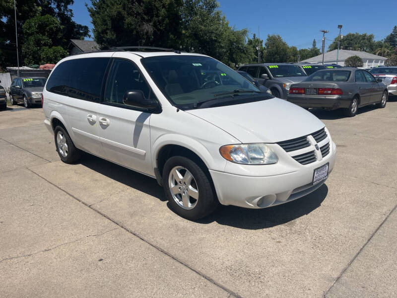 2005 Dodge Grand Caravan SXT