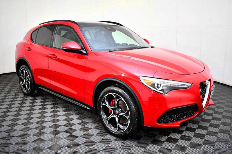 2019 Alfa Romeo Stelvio Ti Sport