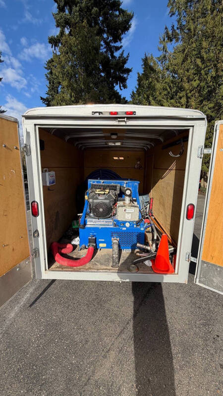 2008 Wells Cargo RF610S2