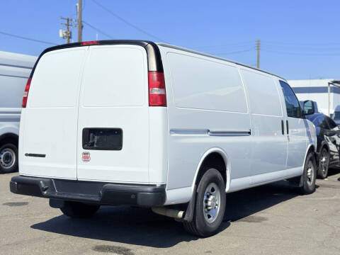 2018 Chevrolet Express 3500