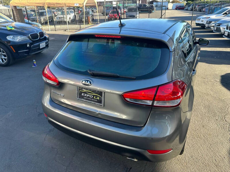 2016 Kia Forte5 LX