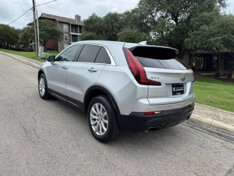 2022 Cadillac XT4 Luxury