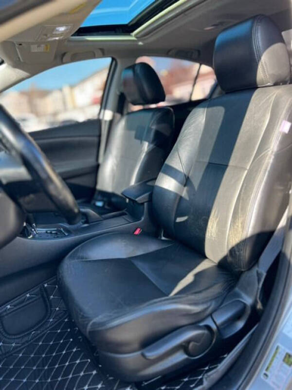 2010 Mazda MAZDA3 i Sport