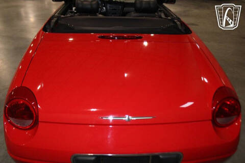 2002 Ford Thunderbird Deluxe