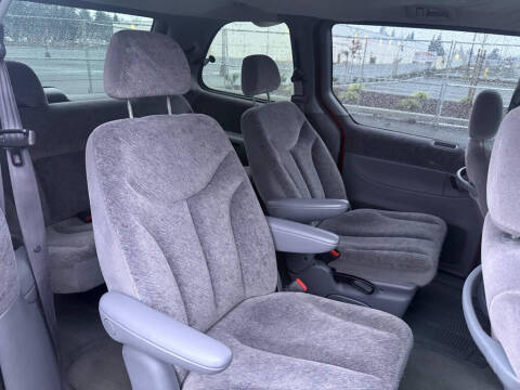 2000 Dodge Caravan SE