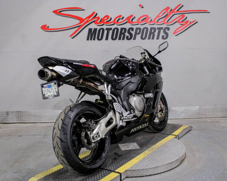 2005 Honda CBR1000RR