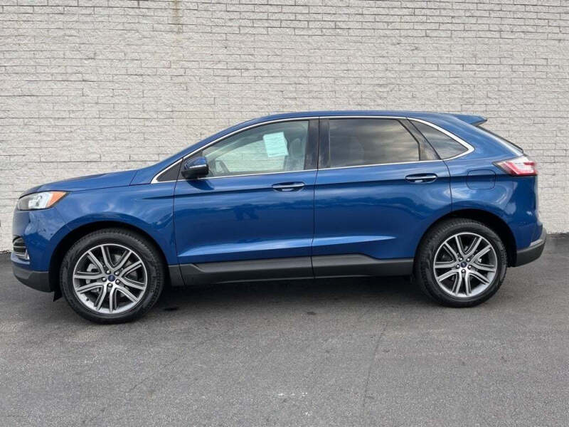 2021 Ford Edge Titanium