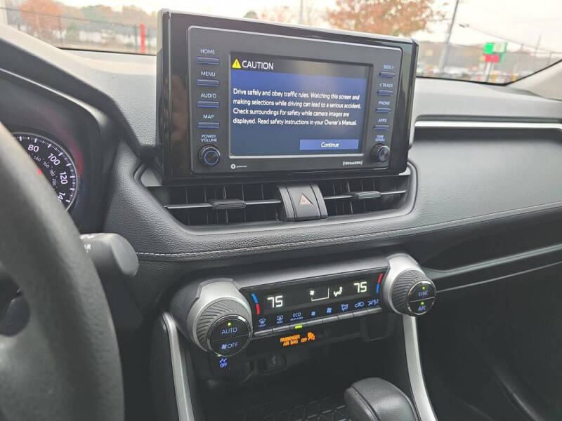 2020 Toyota RAV4 Hybrid LE