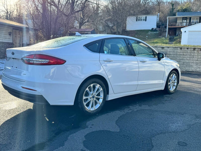 2019 Ford Fusion SE
