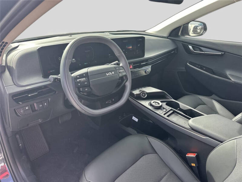 2025 Kia EV6 Light Long Range