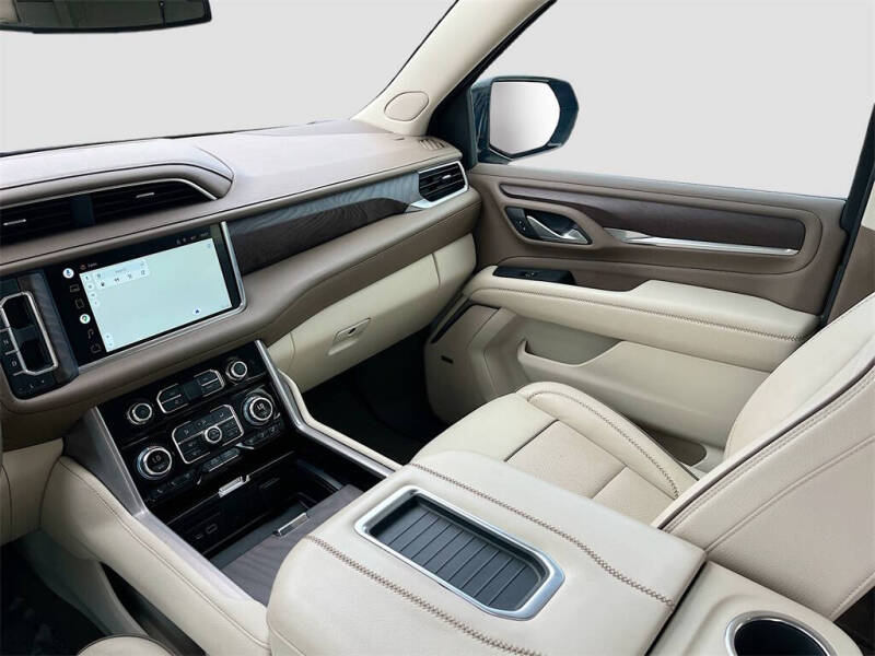 2022 GMC Yukon XL Denali