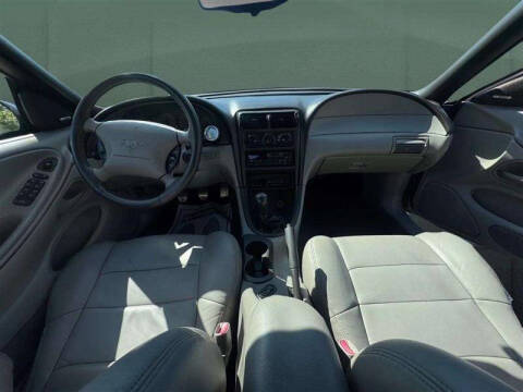 2000 Ford Mustang GT