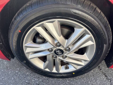 2019 Hyundai Elantra