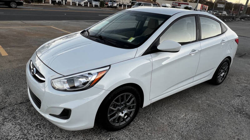 2017 Hyundai Accent Value Edition