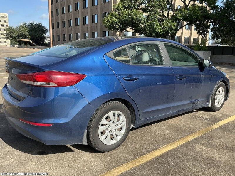 2018 Hyundai Elantra
