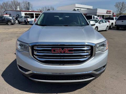 2017 GMC Acadia SLE-2