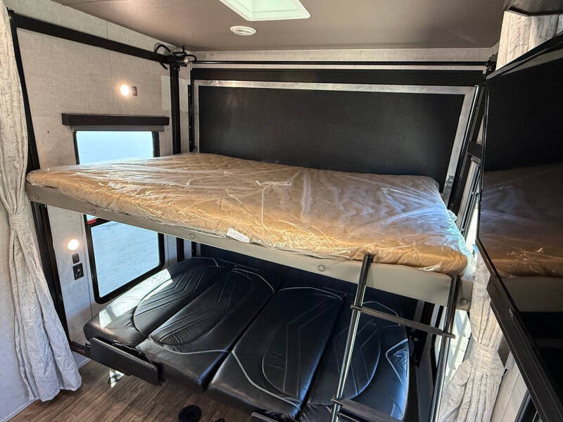 2023 Eclipse Recreational Vehicle Stellar