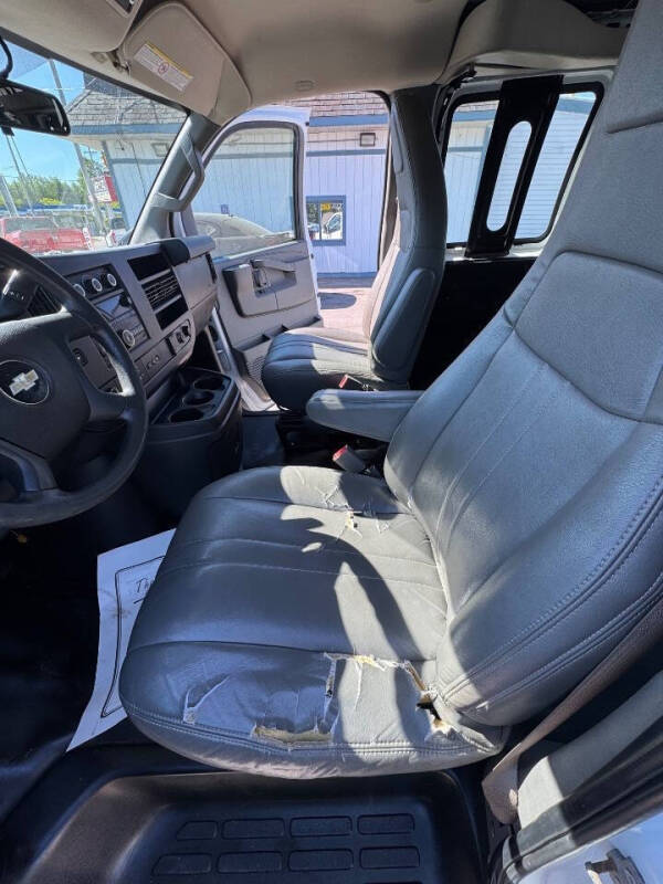 2018 Chevrolet Express 2500