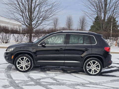 2012 Volkswagen Tiguan SEL 4Motion