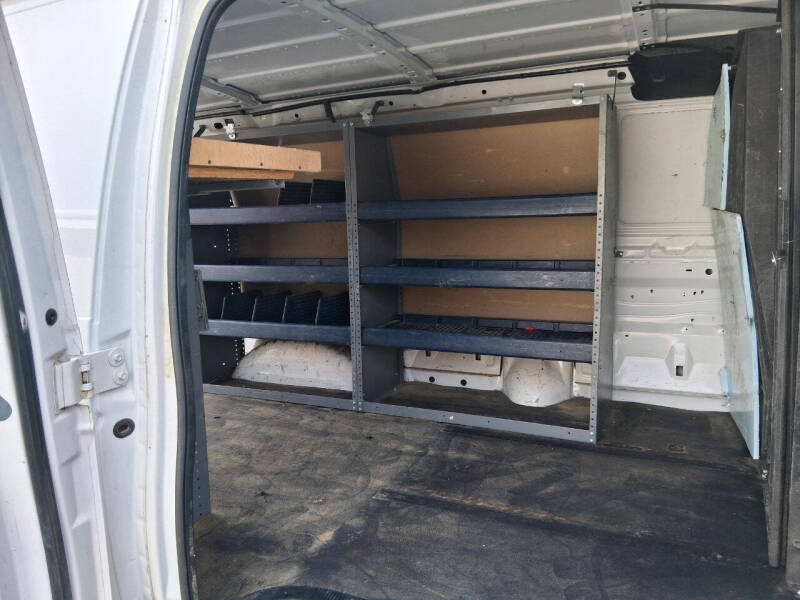 2011 Ford E-Series E-250