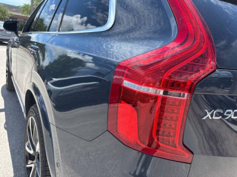 2024 Volvo XC90 B5 Plus Bright Theme