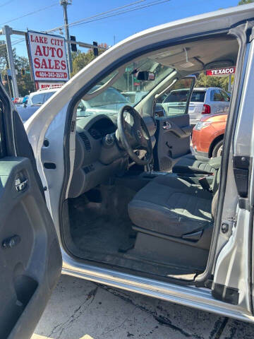 2011 Nissan Frontier S