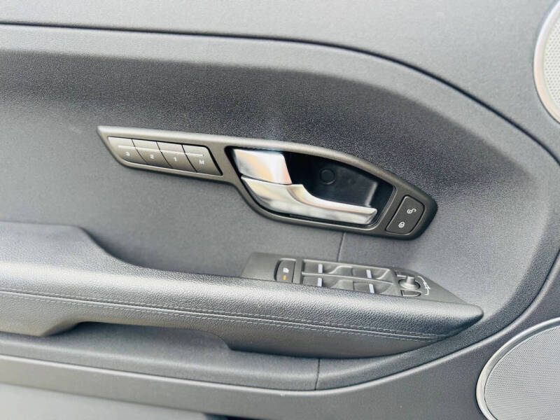 2013 Land Rover Range Rover Evoque Pure Premium