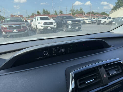 2016 Toyota Prius Two