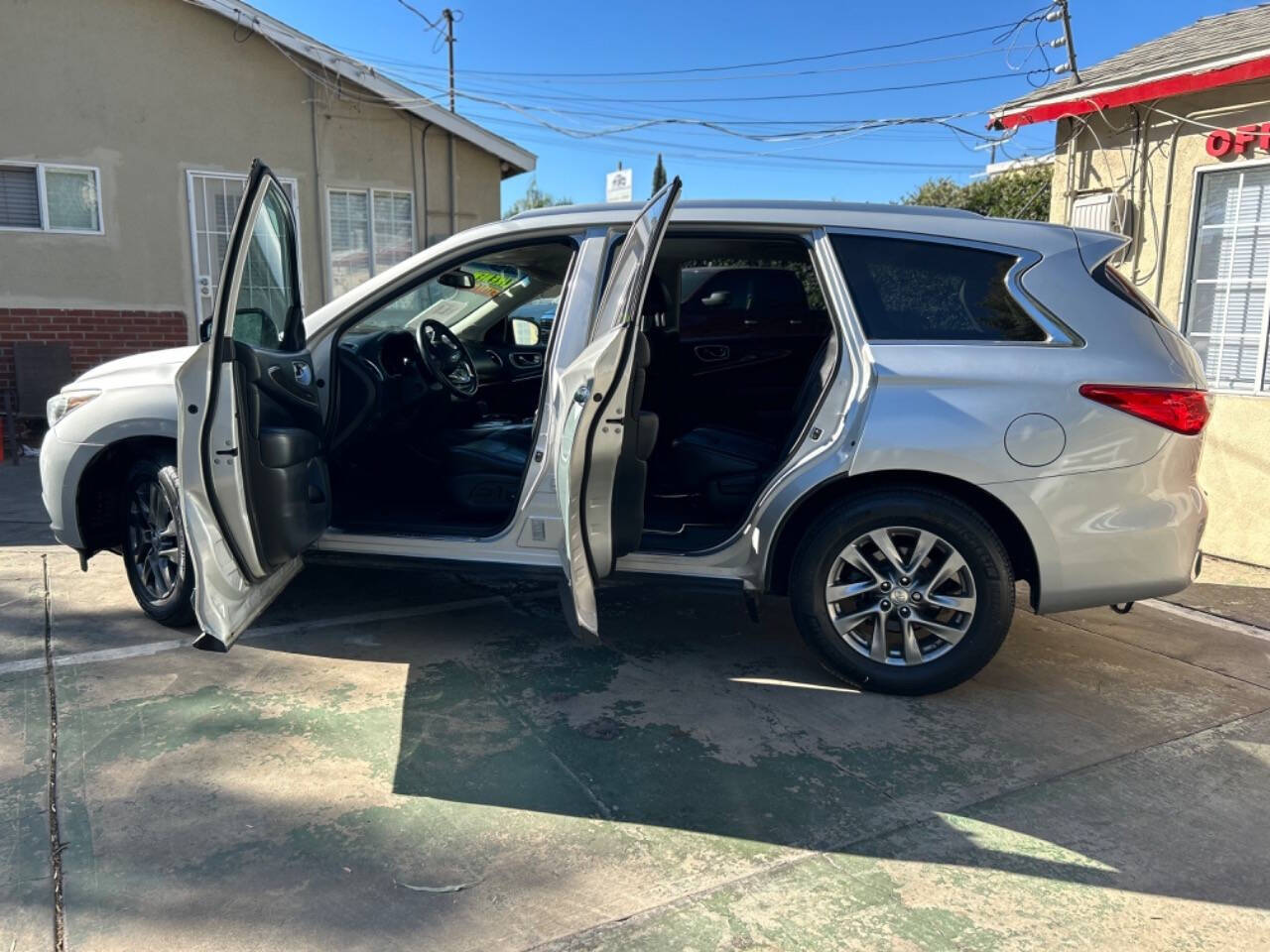 2015 INFINITI QX60 for sale at Carmania in Panorama City, CA